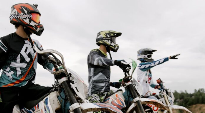 Hundreds of Bikers Come Together for a Little Boy’s Final Goodbye