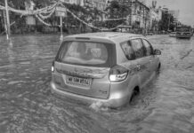 A Life-Saving Guide: How to Escape a Sinking Vehicle