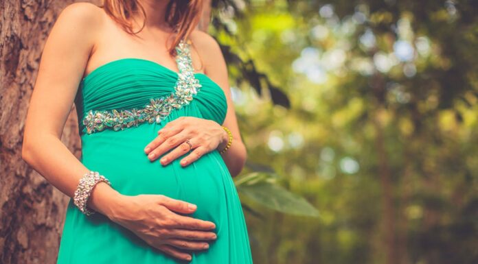 40-Year-Old Woman Chooses Single Motherhood and Finds True Joy