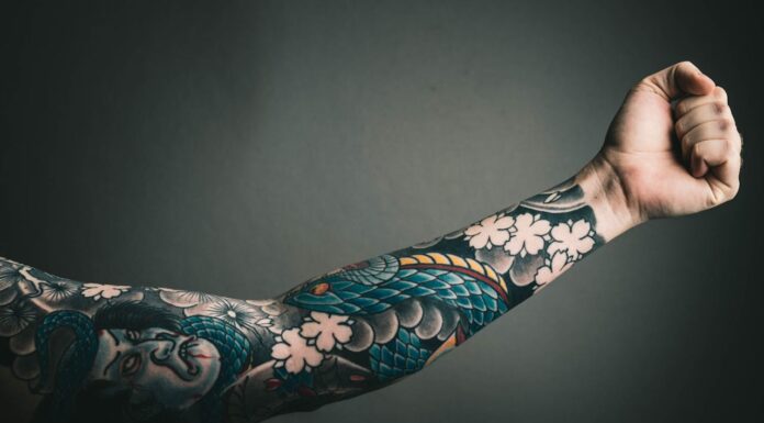 This Artist’s Tattoos Look Just Like Peel-Off Stickers