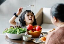 Dining Drama: Did a Restaurant Really Fine Parents Over Their Kids’ Behavior?