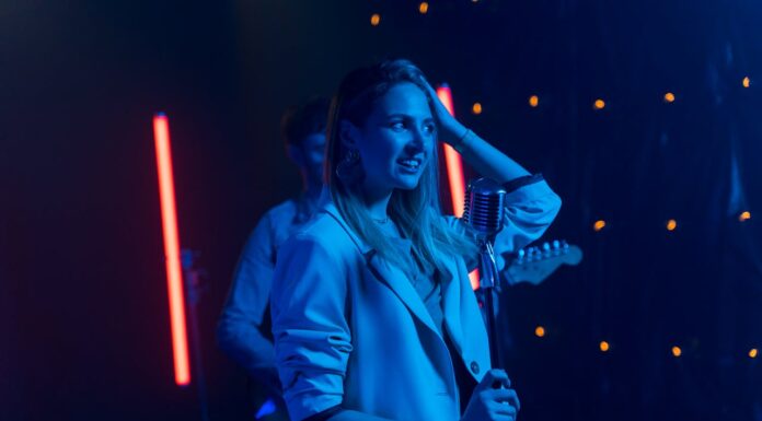 What Happened When The Singer Saw a Crying Girl in the Audience?