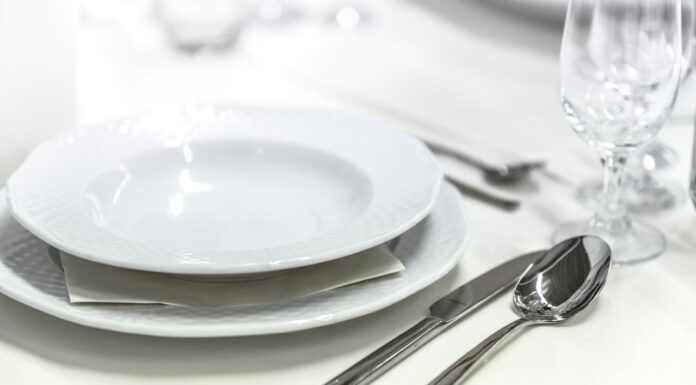 Why Throw Away Old Cutlery? This Easy Hack Brings It Back to Life!