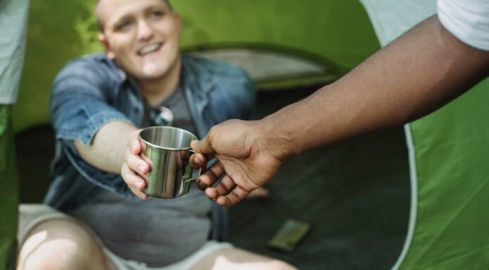 This Dad Gave Away His Last $2 to a Stranger – Here’s the Heartwarming Story