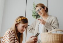 Single Mom’s Genius Plan Teaches Spoiled Teen a Lesson She’ll Never Forget