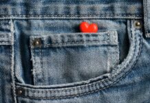 Ever Wondered About the Little Pocket in Your Jeans? Here’s the Truth