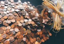 Man Saves Coins for 45 Years—Then Surprises His Bank with 15 Jugs