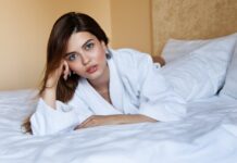 He Just Wanted to Show Off His Girlfriend—But Missed What Was on the Bed