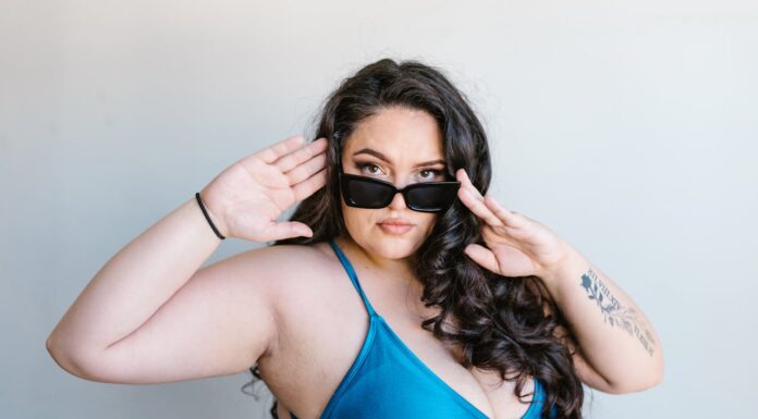 “Don’t Like It? Don’t Look!” Curvy Model Shuts Down Bikini Bashers