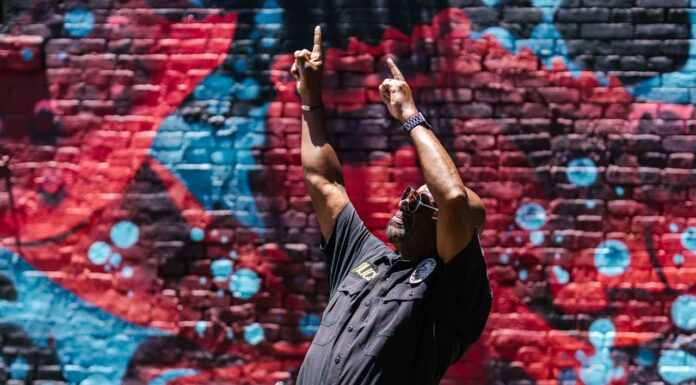 Who Said Cops Can’t Dance? This Officer’s Moves Prove Otherwise