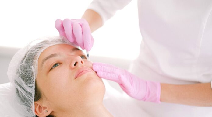 She Wanted to Look Younger—Now She Can’t Even Close Her Eyes