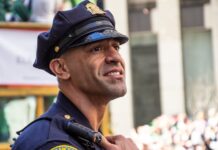 How One Cop’s Kindness Gave a Pit Bull Puppy a Second Chance