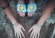 What Happens When You Wrap Your Feet in Aluminum Foil? Find Out!