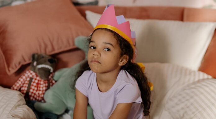 “I Hate My Mom’s Phone” – A Second Grader’s Brutal Truth About Modern Life