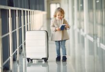 Passengers Demand ‘No-Kids Flights’ After Toddler’s Glow-Up Hat Causes Chaos