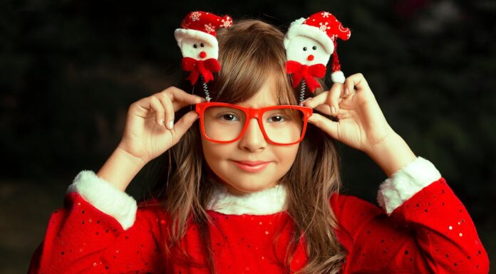 9-Year-Old Inspires a City With One Small Act of Kindness Toward Police Officers