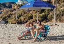 Beach Drama: Woman’s Revenge on Obstructive Couple Sparks Debate