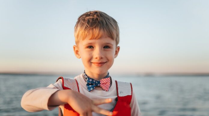 2-Year-Old Melts Hearts by Showing His Dog How He Walks with Crutches