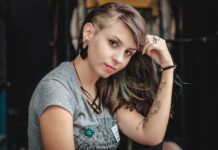 “They Think I’m a Bank Robber!”: Mom Opens Up About Tattoo Stigma