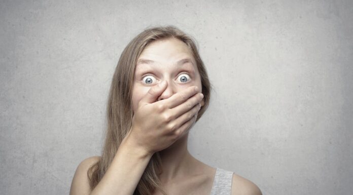 Mom Joins School Race, Ends Up Flashing the Entire Crowd—Oops!