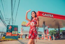 11-Year-Old Outsmarts Attacker in Heroic Gas Station Showdown