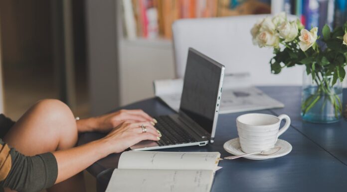 Woman Turns Her Back on $100K Salary for Remote Work Freedom