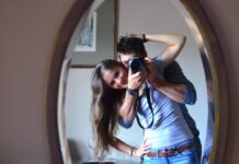 The One Thing You Don’t Want in Your Vacation Photos (Hint: Dad Noticed)