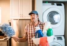 Man Says He Doesn’t ‘Help’ His Wife With Housework—And Women Are Cheering Him On