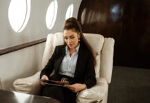 Would You Give Up First-Class for a 13-Year-Old? This Woman Said No