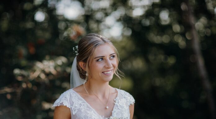 Why Wait for Love? Woman Spends $12K on a Solo Wedding