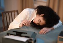 She Wants a Job That Works Around Her Lateness—The Internet Responds