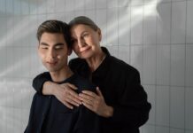 Mom’s Innocent Hug Goes Viral for the Wrong Reasons—Here’s Her Response