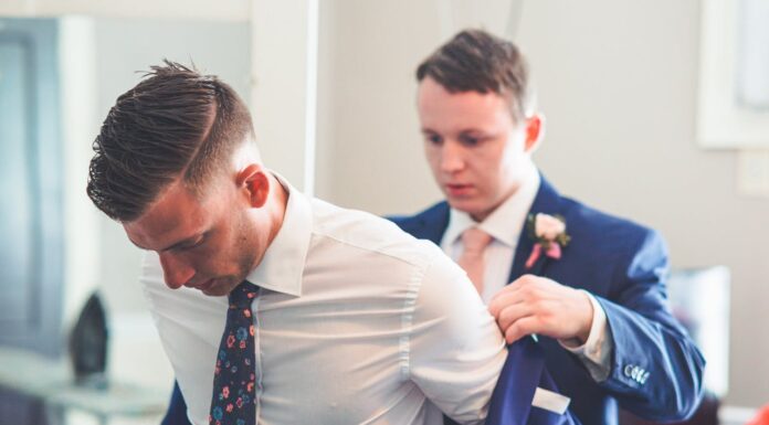 Groom Runs Off in the Middle of the Ceremony – and the Bride Can’t Stop Laughing