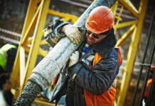 You’ll Never Guess What These Contractors Do Between Hammer Strikes