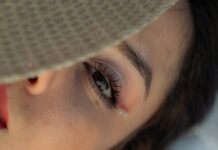 Meet the Model Turning Criticism Into Confidence With Her Unibrow