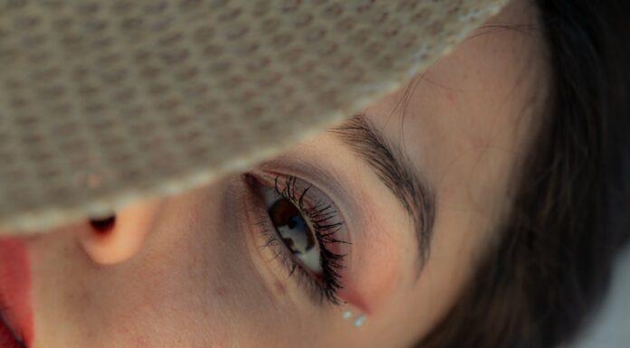 Meet the Model Turning Criticism Into Confidence With Her Unibrow