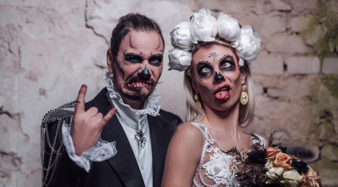 Bride Sends Invoice to No-Show Guests—Right or Rude?