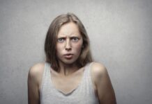 Would You Tip a Self-Checkout? This Woman Couldn’t Believe It!