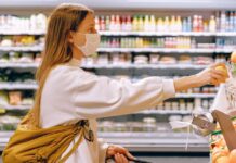 Petty or Perfect? Mom Buys Another Shopper’s Groceries After Being Denied a Spot in Line